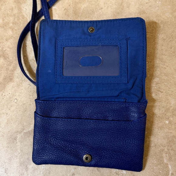 Blue Roxy purse - Picture 4 of 6